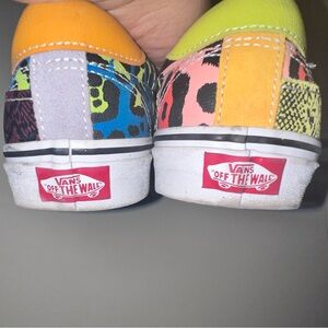 Multicolor/pattern laced vans. USED/ no original box